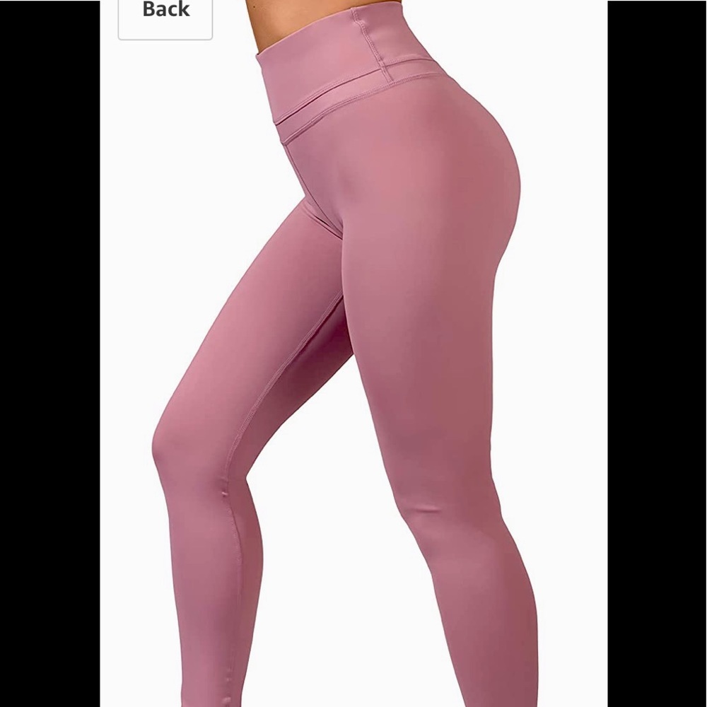 (2) pair of bootyful leggings 💗💜🍑🍑